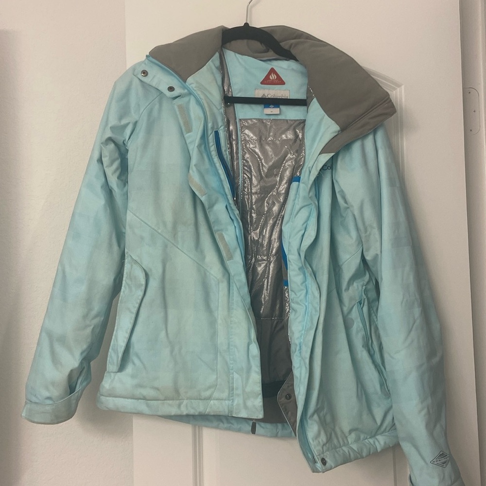 Columbia ski jacket